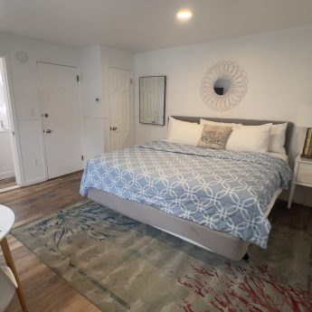 Spacious king size bedroom suite at Driftwood Motel in Point Pleasant Beach, NJ